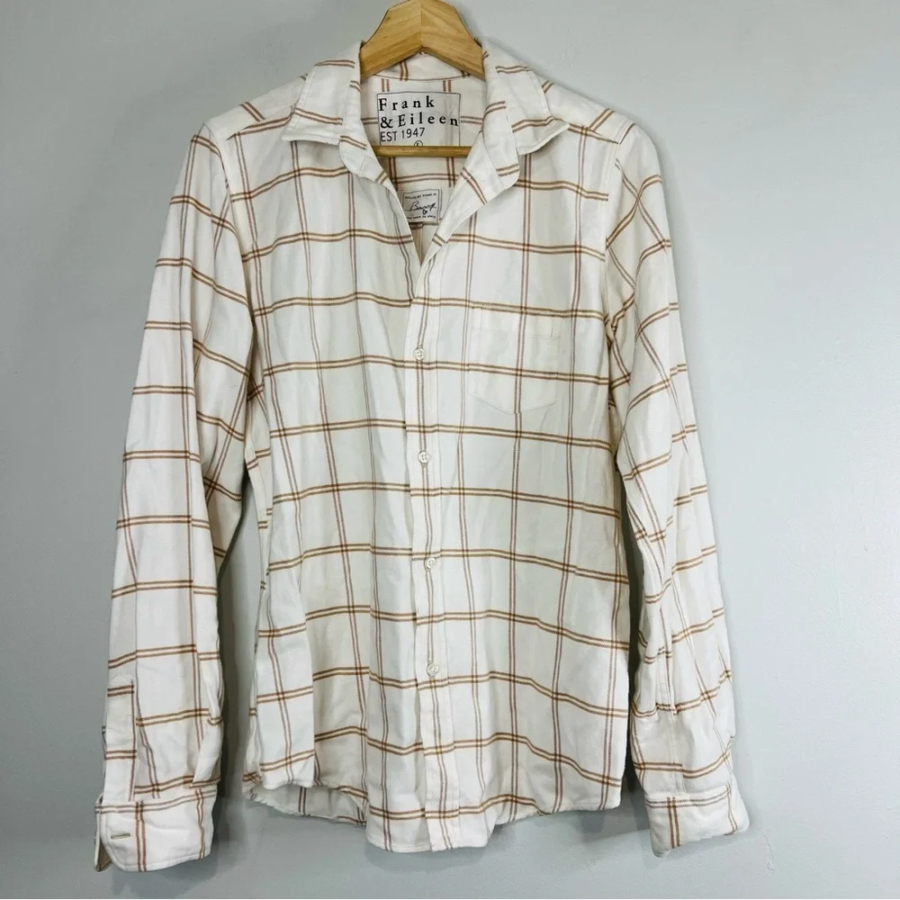 Frank & Eileen Barry woven button up camel windowpane size large - Picture 3 of 11